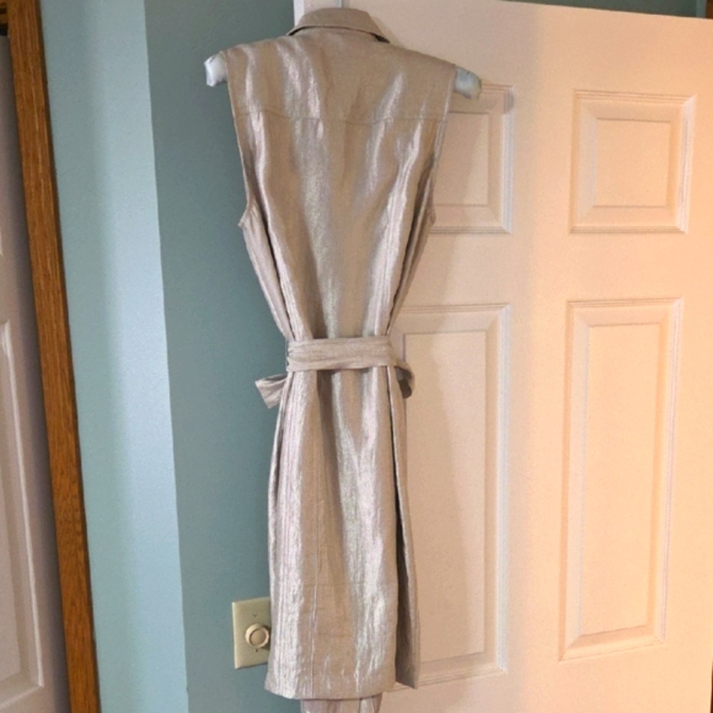 White House Black Market Gold Button Down Dress Size 4 - Picture 6 of 8
